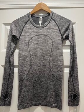 Lululemon swiftly long-sleeve - size 4